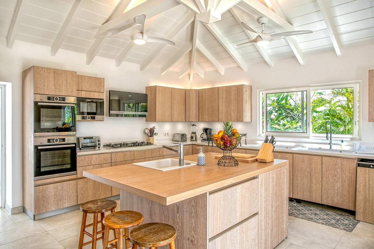 Luxury Villa Rental St Martin - Kitchen